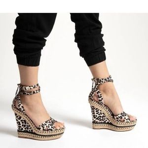 •Jlo• Jennifer López Ondina Espadrille Wedge Sandal SZ 8